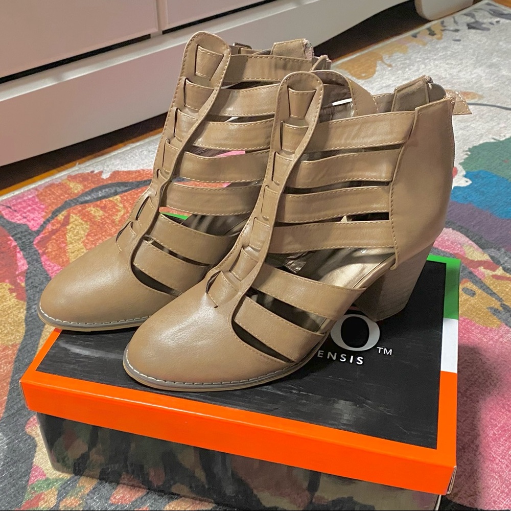 Bucco Bootie ❣️ - Picture 2 of 10